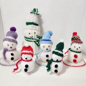 Vintage Handmade Knit Snowmen Christmas Decor, Set of 6, 1 lg, 3 med. 2 sm